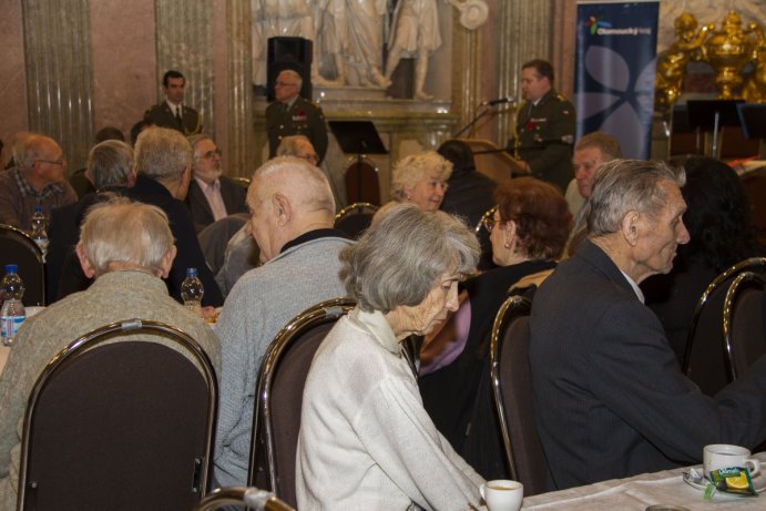 Hejtman Rozbořil poděkoval válečným veteránům