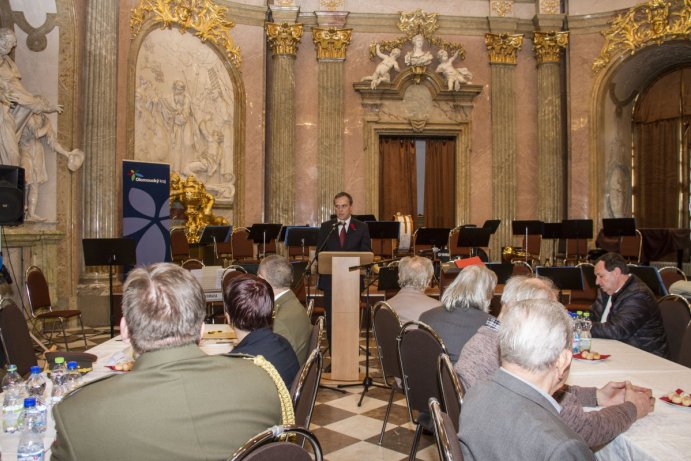 Hejtman Rozbořil poděkoval válečným veteránům