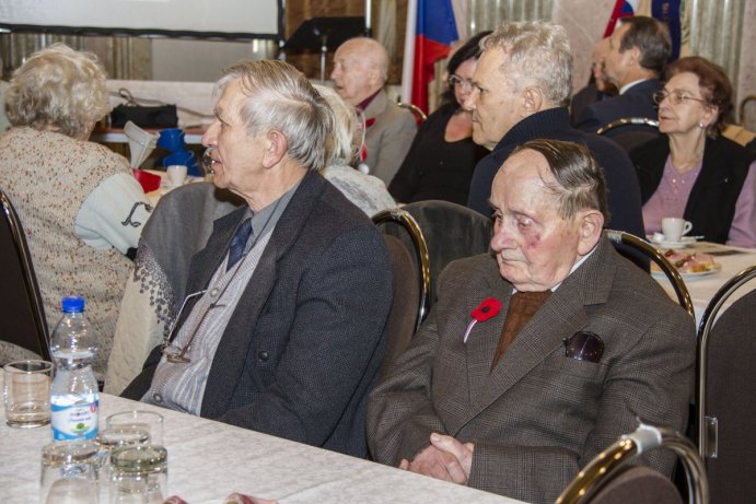 Hejtman Rozbořil poděkoval válečným veteránům