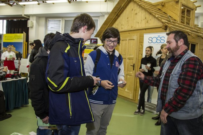 Hejtman zahájil jubilejní ročník prezentace středních škol Scholaris