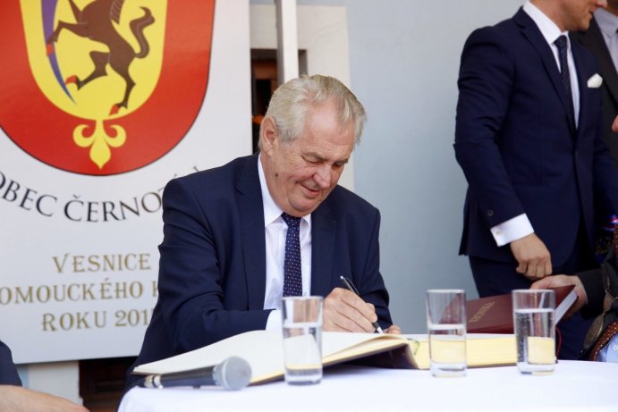 Prezident Miloš Zeman zahájil třídenní návštěvu Olomouckého kraje