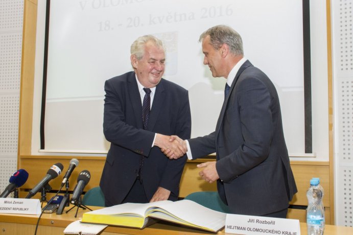 Prezident Miloš Zeman zahájil třídenní návštěvu Olomouckého kraje