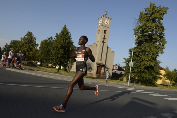 Rio De Olomouc ovládl fenomenální Keňan Stanley Biwott