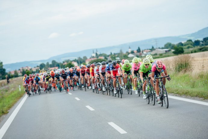 Czech Cycling Tour vyhrál Ital Ulissi, nejlepším z domácích jezdců je Karel Hník na čtvrtém místě