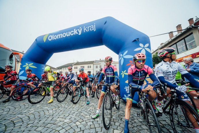 Czech Cycling Tour vyhrál Ital Ulissi, nejlepším z domácích jezdců je Karel Hník na čtvrtém místě