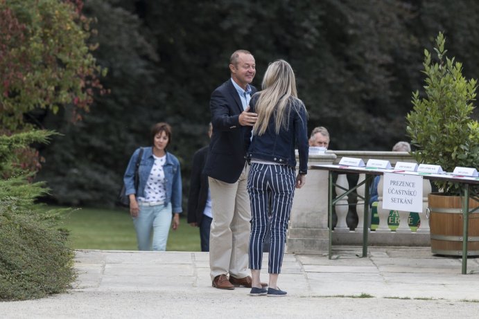 V Čechách pod Kosířem proběhlo neformální setkání starostů a starostek s vedením kraje