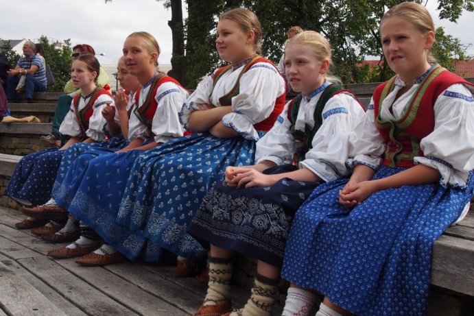 Hejtman Ladislav Okleštěk se zúčastnil mezinárodního folklorního festivalu ve Velké Bystřici