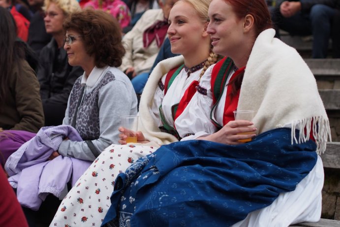 Hejtman Ladislav Okleštěk se zúčastnil mezinárodního folklorního festivalu ve Velké Bystřici