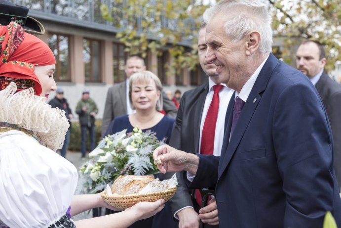 Prezident Miloš Zeman zahájil návštěvu Olomouckého kraje