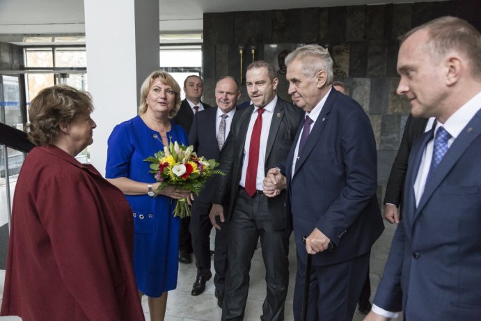 Prezident Miloš Zeman zahájil návštěvu Olomouckého kraje