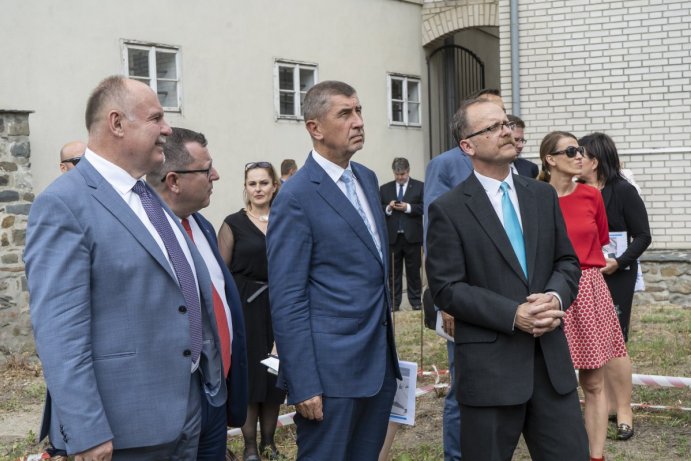 Olomoucký kraj navštívila vláda. Řešila dopravu, sucho i kůrovce