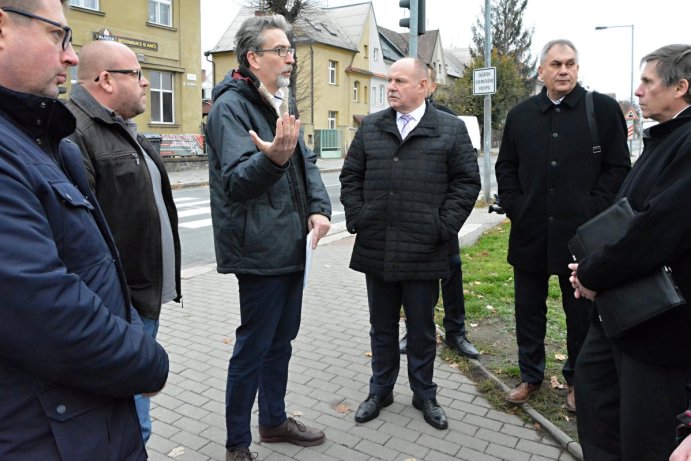 Dopravní problémy bude kraj řešit společně s magistrátem     Foto: MMOL