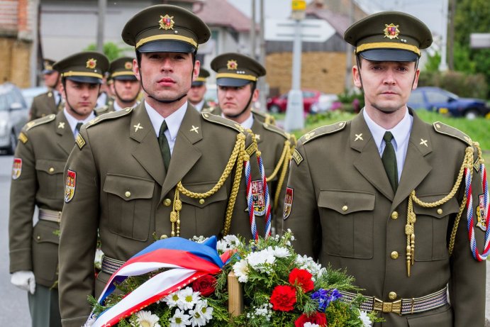 Kraj si připomenul tragédie v Javoříčku a Zákřově