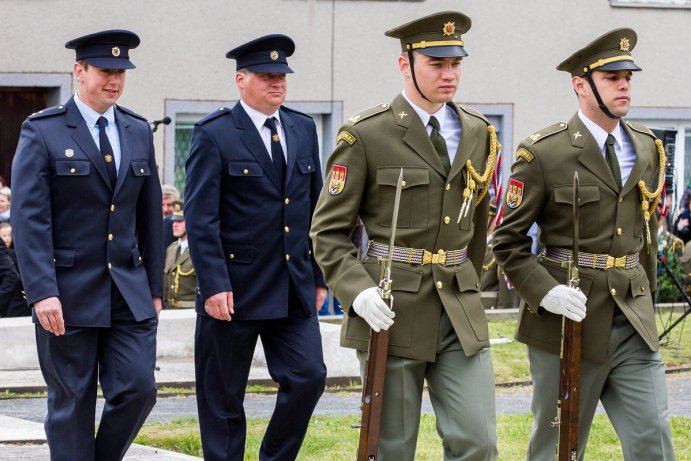 Kraj si připomenul tragédie v Javoříčku a Zákřově