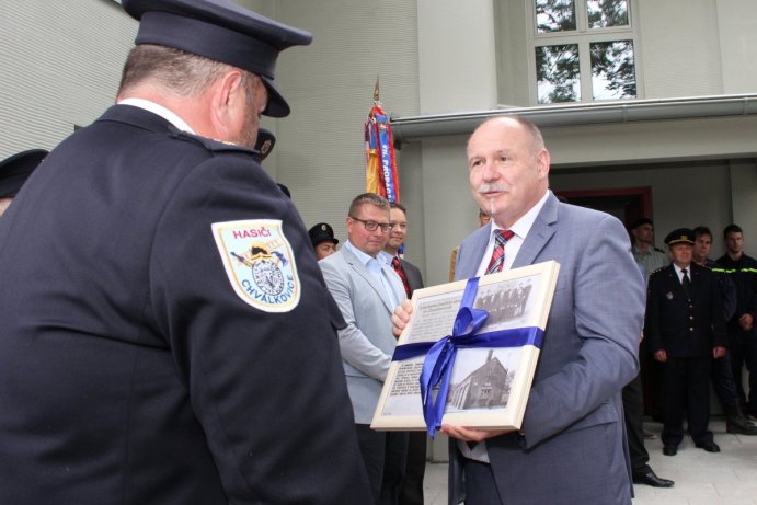 Slavnostní otevření hasičské zbrojnice Olomouc - Chválkovice