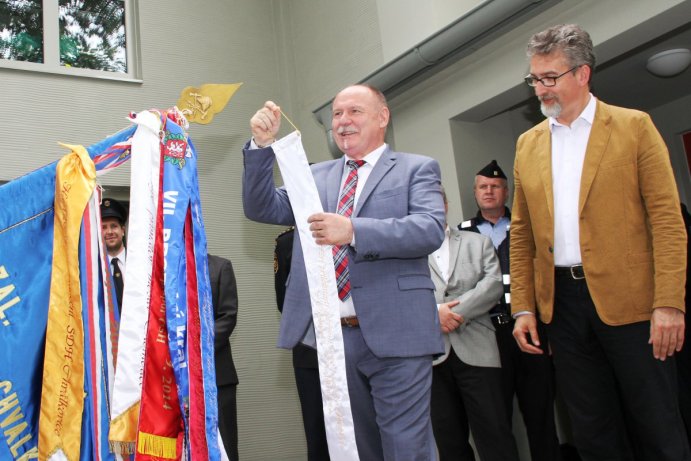 Slavnostní otevření hasičské zbrojnice Olomouc - Chválkovice