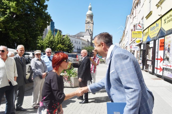 Slavnostní odhalení pamětní desky JUDr. Františka Doležela 