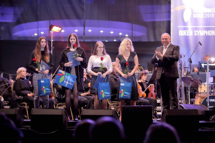 Dny Olomouckého kraje završil slavnostní Open air koncert moravské filharmonie