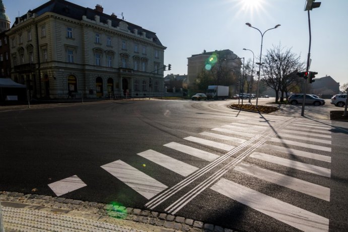 Z ošklivé výpadovky je moderní silnice. Kraj stavbu podpořil milióny korun 