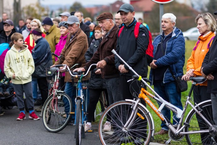 Slavnostní otevření Stezky pro cyklisty a chodce se společným provozem Hustopeče nad Bečvou – Milotice nad Bečvou