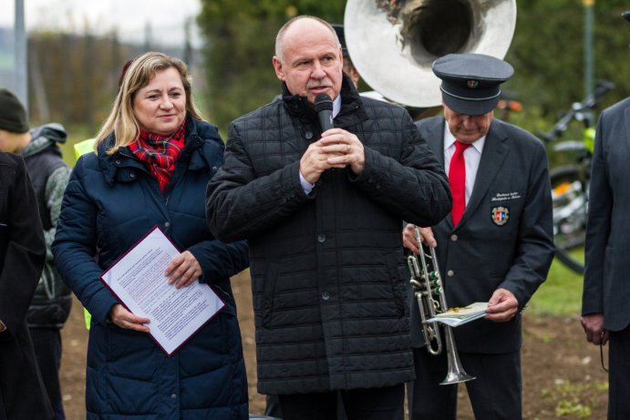 Slavnostní otevření Stezky pro cyklisty a chodce se společným provozem Hustopeče nad Bečvou – Milotice nad Bečvou