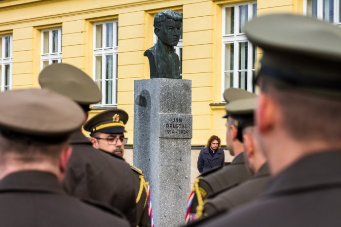 Shromáždění u příležitosti Dne boje za svobodu a demokracii v Litovli