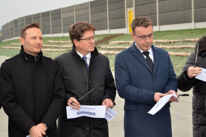 Ředitelství silnic a dálnic zprovoznilo dálnici D1 mezi Přerovem a Lipníkem nad Bečvou