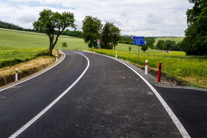 Z Laškova po hranice okresu Olomouc po novém. Díky krajské podpoře