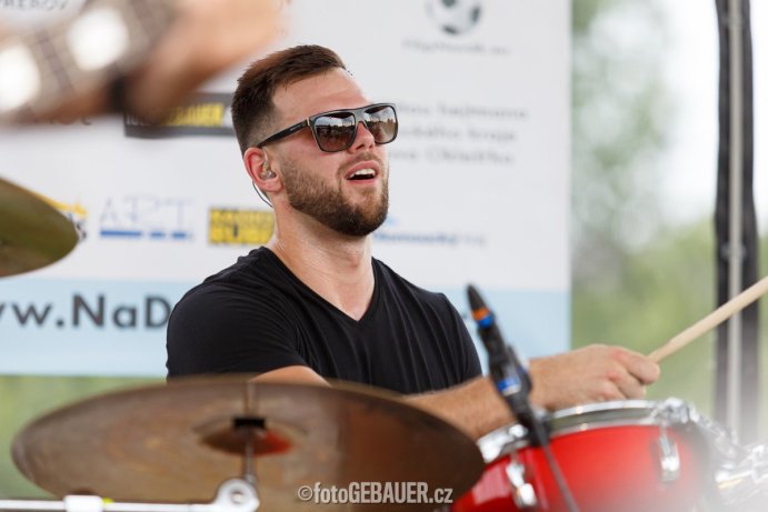 Sportovcům a muzikantům na dětech záleží