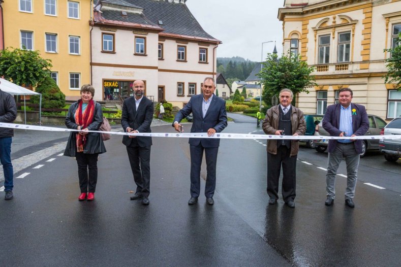 Investice do silnic na severu se vyplatily. Řidiči dojedou bezpečněji k hranicím sousedního okresu i do Polska