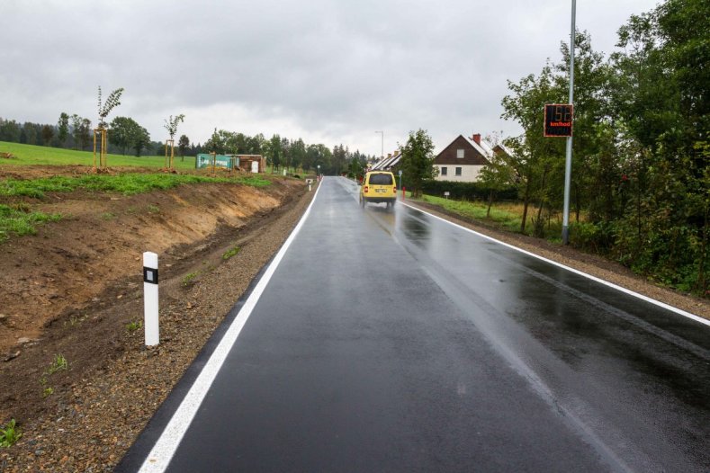 Investice do silnic na severu se vyplatily. Řidiči dojedou bezpečněji k hranicím sousedního okresu i do Polska