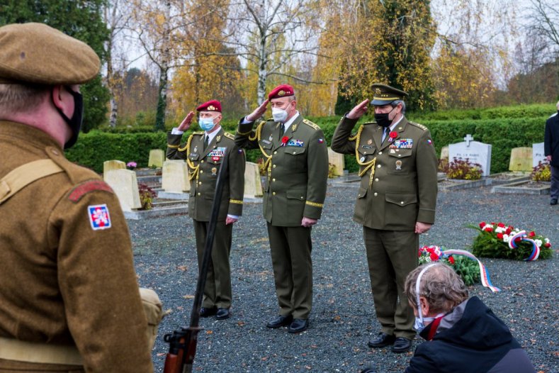 Den válečných veteránů v Olomouci. K pietní vzpomínce se připojil i hejtman Josef Suchánek 