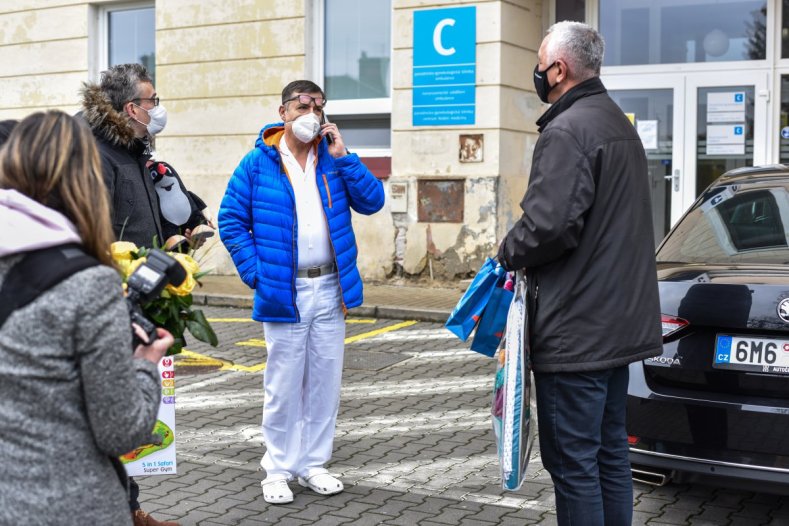 První byla Natálie. Hejtman Josef Suchánek blahopřál k jejímu narození zprostředkovaně 