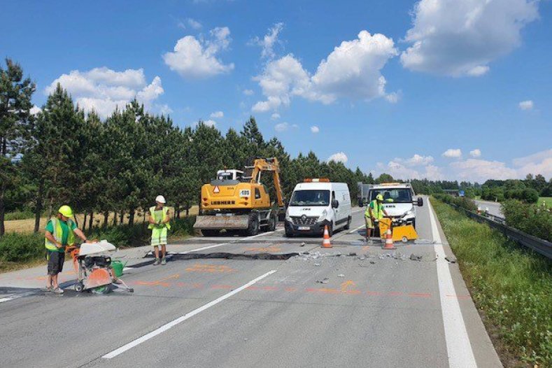 Dálnice u Daskabátu by mohla být v provozu ve čtvrtek     Foto: ŘSD