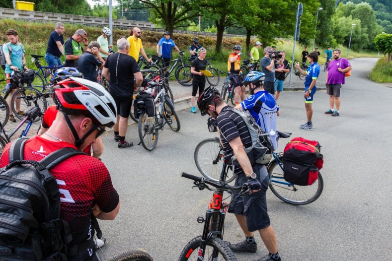 Cyklistům se blýská na lepší časy. Kraj jednal o nové koncepci cyklostezek