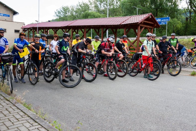 Cyklistům se blýská na lepší časy. Kraj jednal o nové koncepci cyklostezek