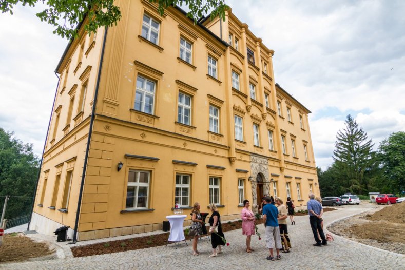 Zámek Třemešek znovu žije. Užitečný bude všem