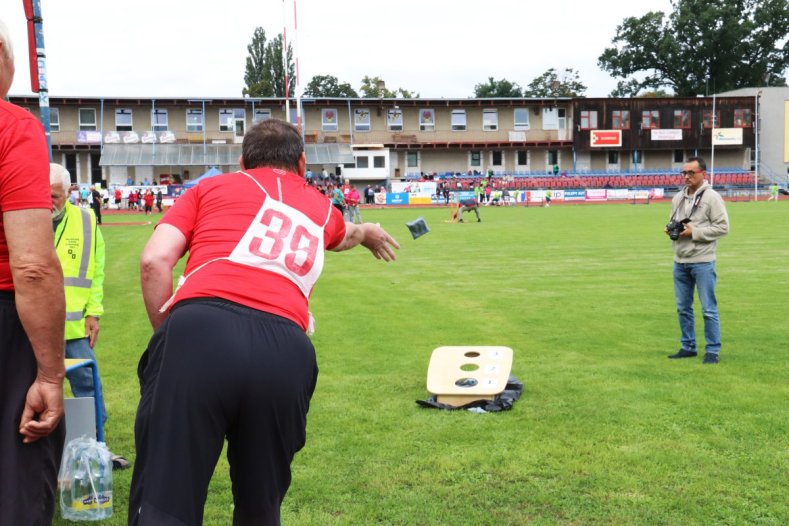 Hejtmanství podpořilo šestý ročník Sportovních her seniorů