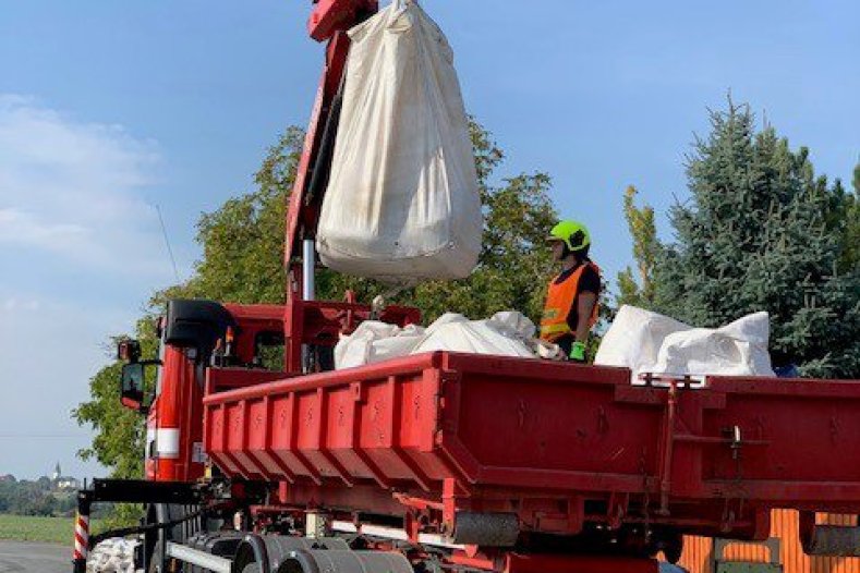 Velké krajské cvičení na Plumlově: Tématem byla protržená hráz nádrže