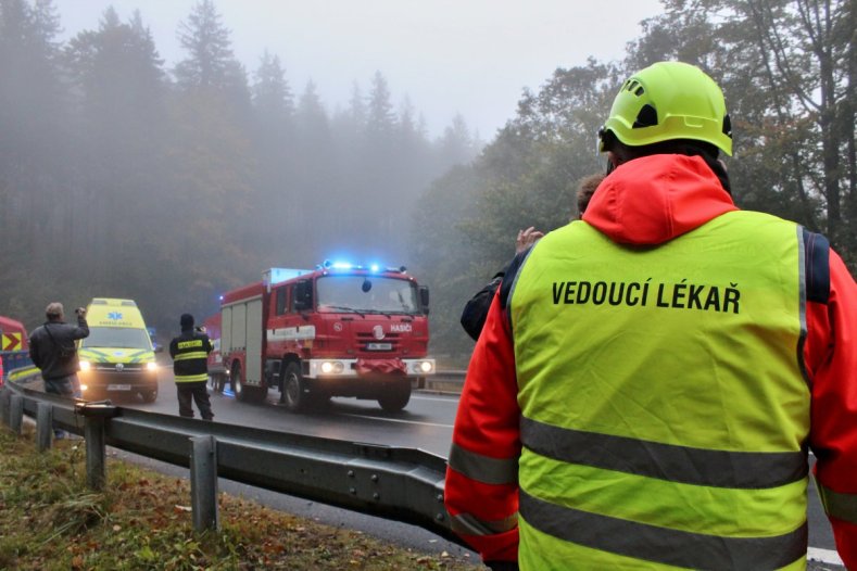 Cvičení na Sedle prověřilo schopnosti záchranářů. Pomáhal jim dron