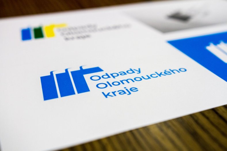 Olomoucký kraj ušetřil statisíce korun za nové logo. Grafiku vymysleli studenti z Prostějova