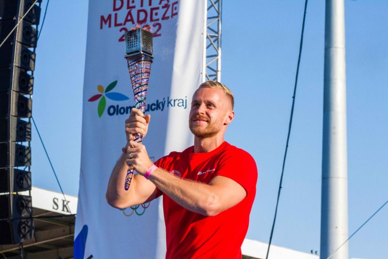 Andrův stadion zaplnily mladé sportovní naděje. Začala Olympiáda dětí a mládeže