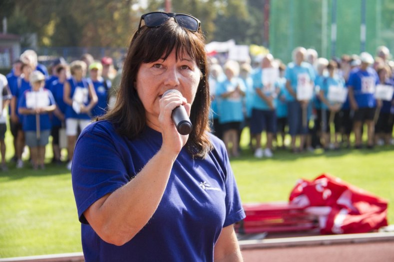 Sportovní hry seniorů s velkou zahraniční účastí. Místo běhu se hrál golf