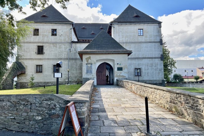 Muzeum zapisuje mizející příběhy z kraje pod Pradědem