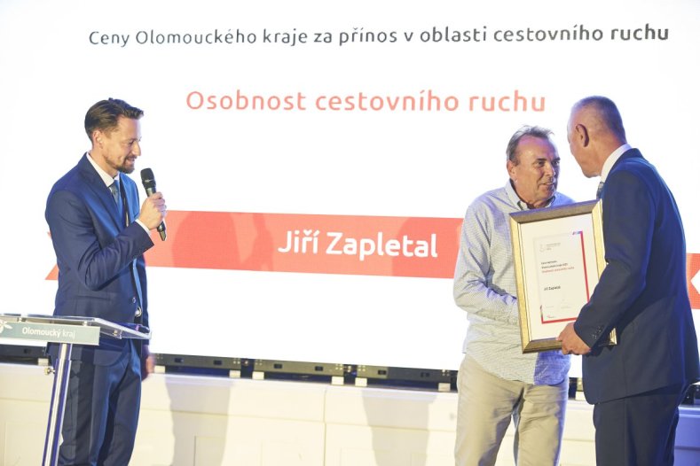 Předali jsme ceny cestovního ruchu. Uspěly harmoniky, elektrárna i rýžování zlata