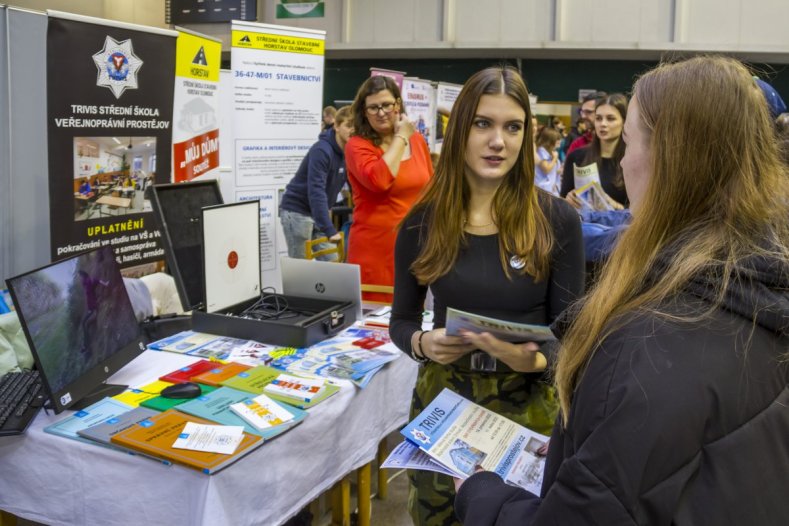 Scholaris nabídl drinky, 3D tisk a budoucnost pro mladé