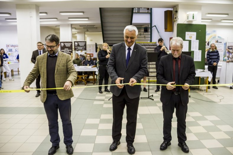 Scholaris nabídl drinky, 3D tisk a budoucnost pro mladé