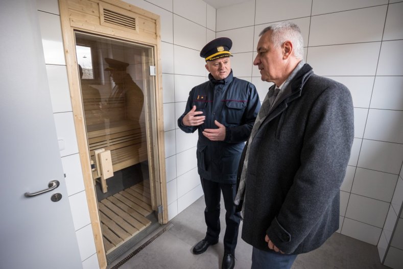 Olomoučtí hasiči mají novou budovu i vyprošťovací techniku