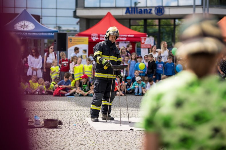 Děti oslavily svůj den s krajskými záchrannými složkami