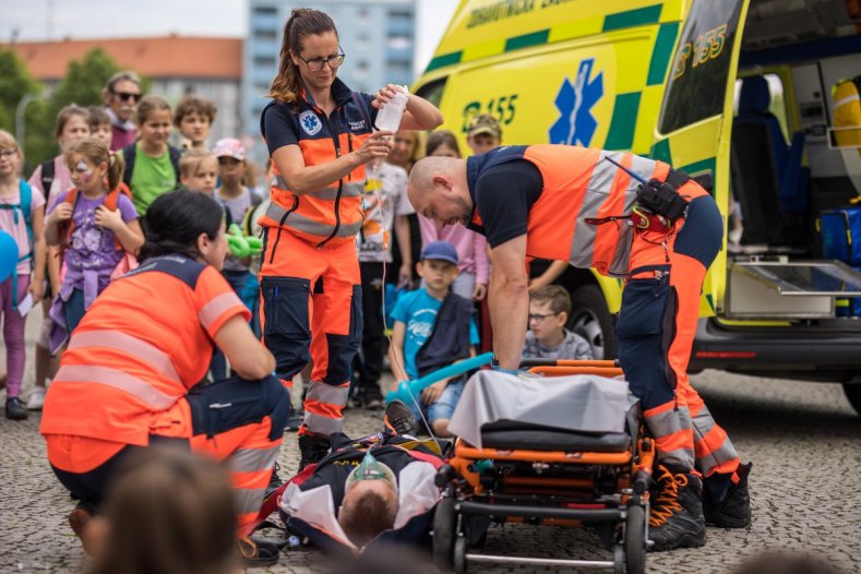 Děti oslavily svůj den s krajskými záchrannými složkami